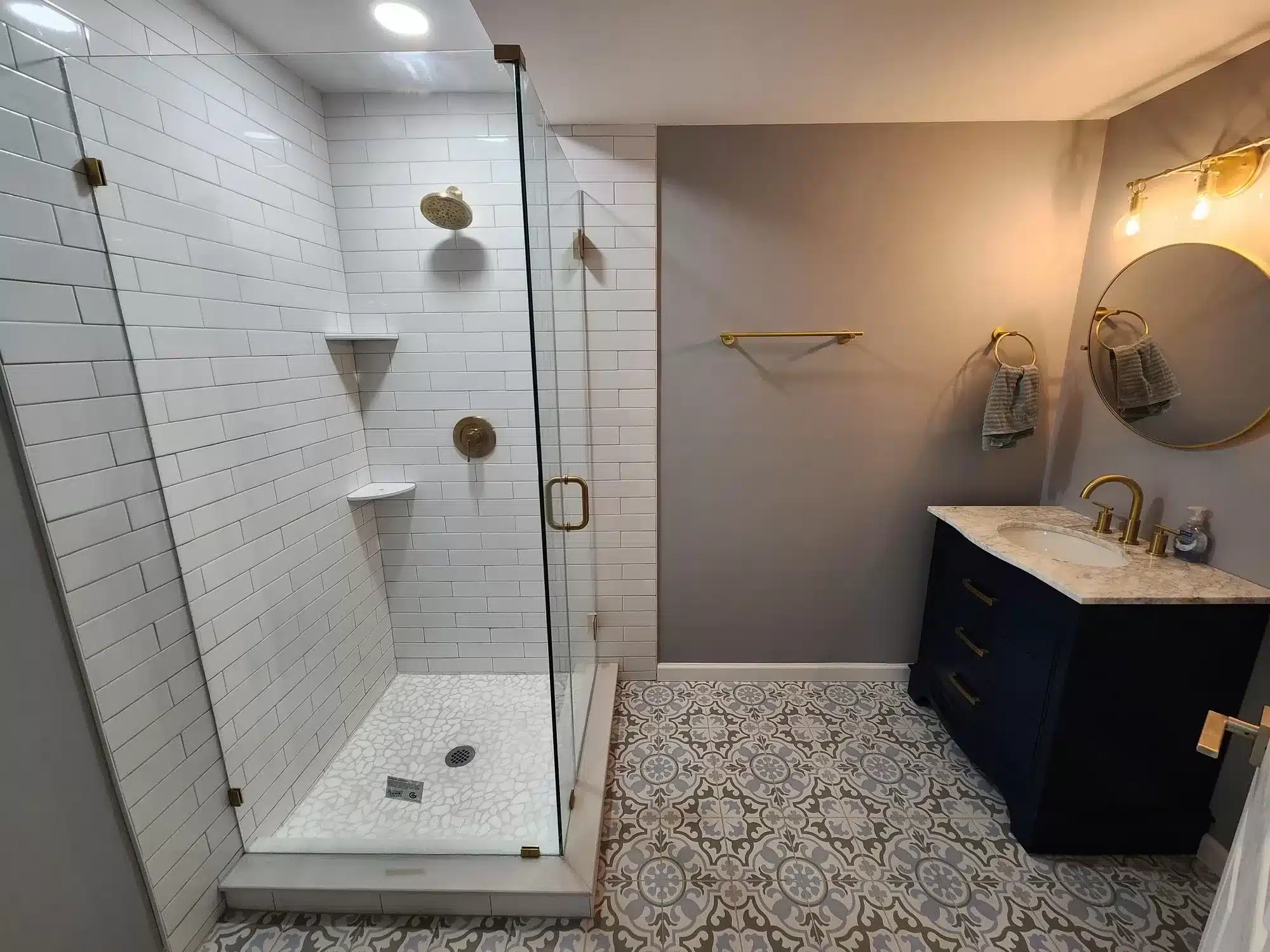 Elegant bathroom in the basement