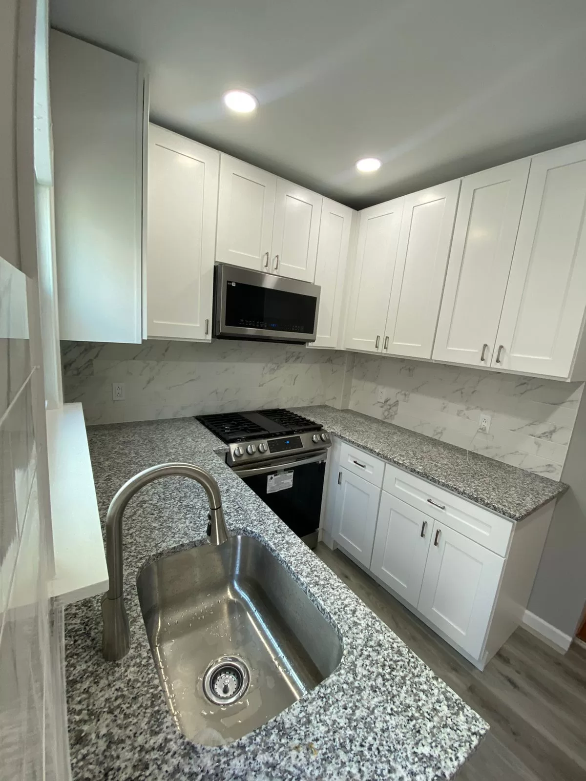 Small kitchen remodeling contractor, Philadelphia, PA