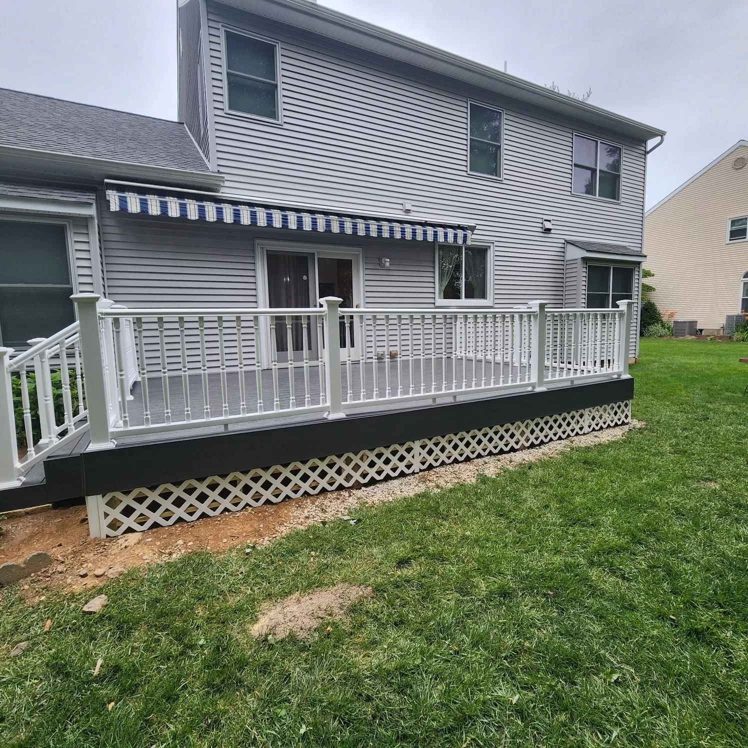 Deck building contractor in Warminster, PA