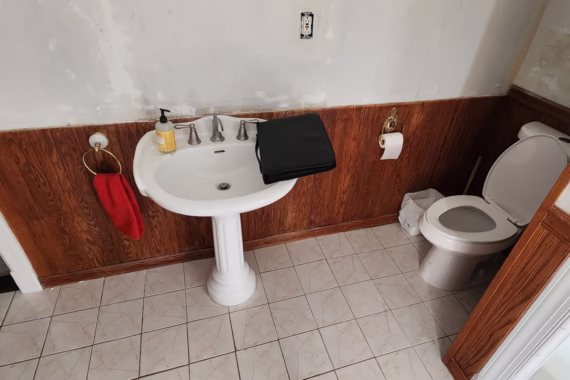 Bathroom Remodel in Lambertville, NJ before picture 1