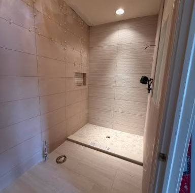 Third-Floor Bathroom Remodel – Newtown, PA Picture 2 Third-Floor Bathroom Remodel – Newtown, PA Picture 2