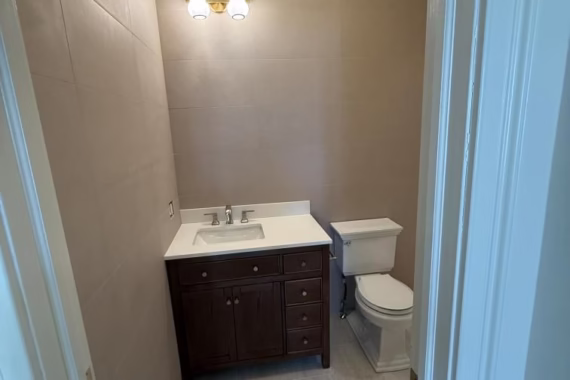 Third-Floor Bathroom Remodel – Newtown, PA Picture 3